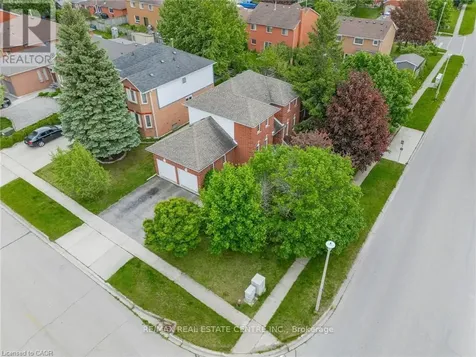 444 Burnett Avenue Cambridge ON N1T 1L3