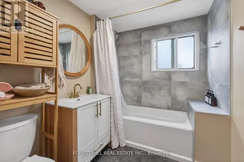 212 Gibson Avenue Hamilton (gibson) ON L8L 6K1
