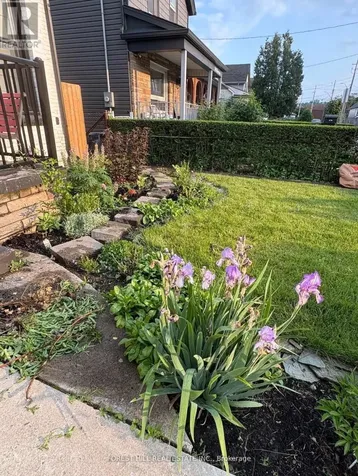 212 Gibson Avenue Hamilton (gibson) ON L8L 6K1