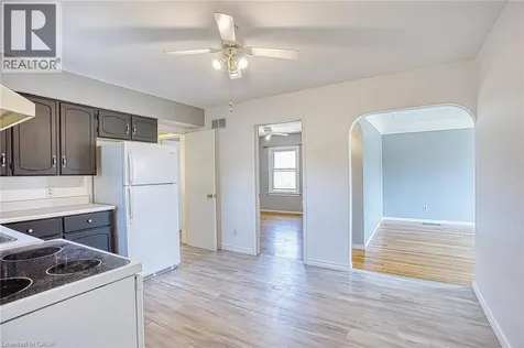 39 Chester Road Stoney Creek ON L8E 1X8