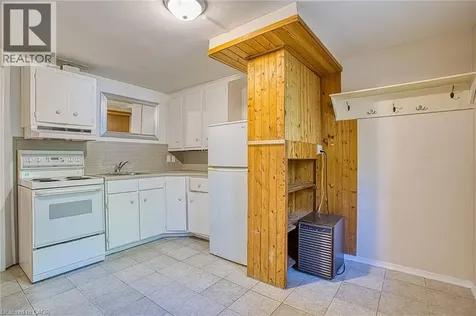 39 Chester Road Stoney Creek ON L8E 1X8