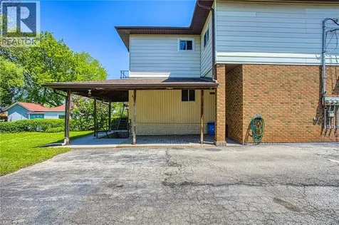 39 Chester Road Stoney Creek ON L8E 1X8