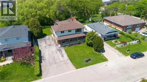 39 Chester Road Stoney Creek ON L8E 1X8