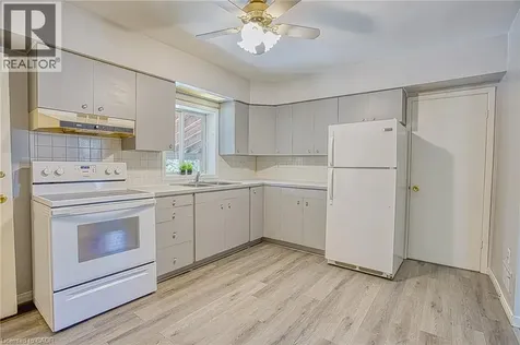 39 Chester Road Stoney Creek ON L8E 1X8