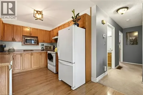 31 Kinross Street Caledonia ON N3W 1J7