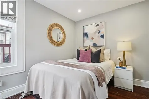 32 Allan Avenue Hamilton ON L8H 2C9