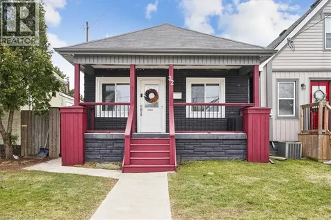 32 Allan Avenue Hamilton ON L8H 2C9