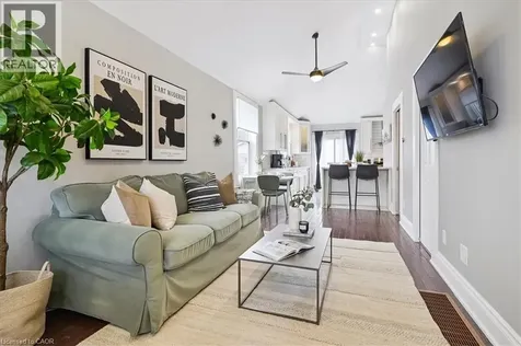32 Allan Avenue Hamilton ON L8H 2C9