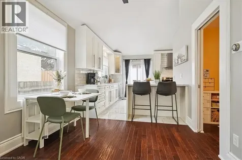 32 Allan Avenue Hamilton ON L8H 2C9