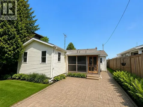 1640 Caille Avenue Lakeshore ON N8R 2C4