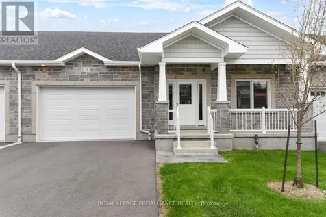 9 Ben Tekamp Terrace Brockville ON K0E 0E8