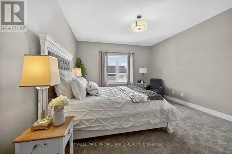 9 Ben Tekamp Terrace Brockville ON K0E 0E8