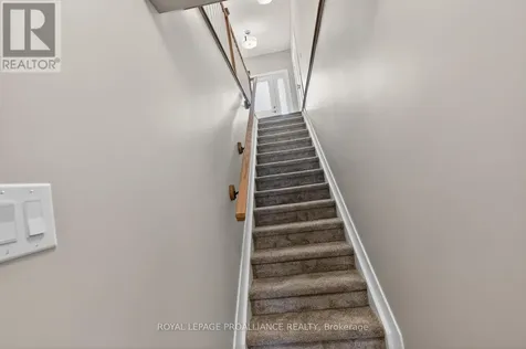 9 Ben Tekamp Terrace Brockville ON K0E 0E8