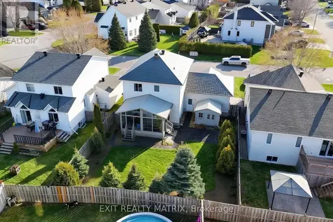 106 Lachaine Street Russell ON K0A 1W0