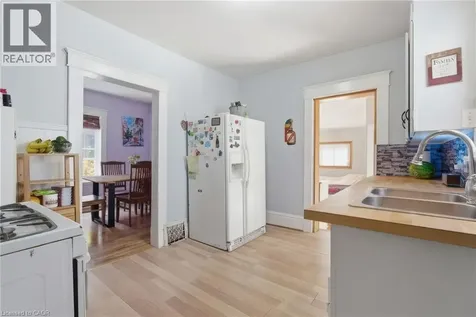 572 Downie Street Stratford ON N5A 1Y4