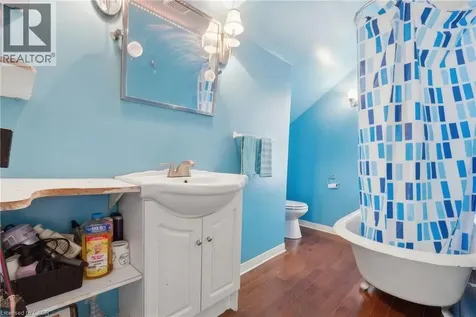572 Downie Street Stratford ON N5A 1Y4