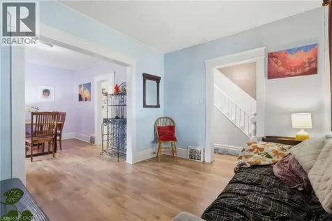 572 Downie Street Stratford ON N5A 1Y4