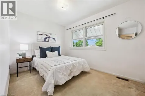 441 Highland Road East Kitchener ON N2M 3W8