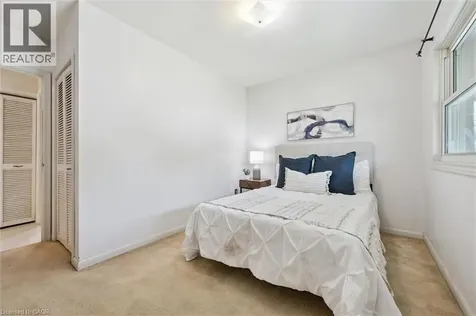 441 Highland Road East Kitchener ON N2M 3W8