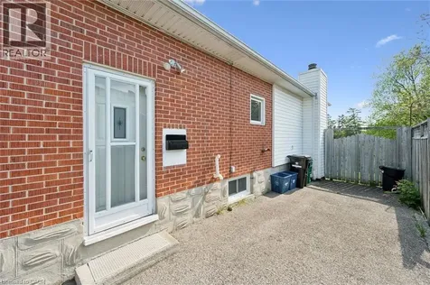 441 Highland Road East Kitchener ON N2M 3W8