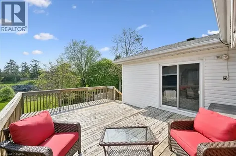 441 Highland Road East Kitchener ON N2M 3W8