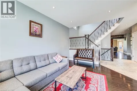 78 Dolman Street Breslau ON N0B 1M0