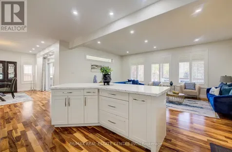 10 Deer Creek Street Kitchener ON N2A 0E7
