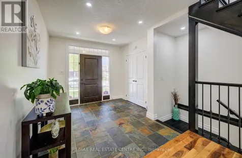 10 Deer Creek Street Kitchener ON N2A 0E7