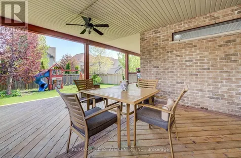 10 Deer Creek Street Kitchener ON N2A 0E7