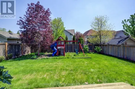 10 Deer Creek Street Kitchener ON N2A 0E7