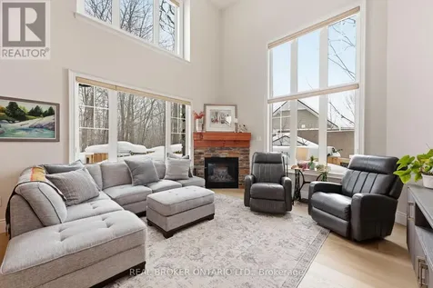 19 Marina Village Drive Georgian Bay (baxter) ON L0K 1S0