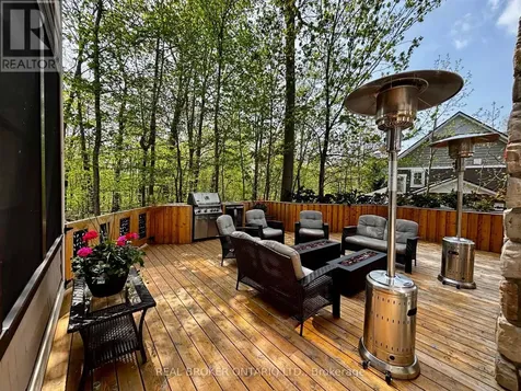 19 Marina Village Drive Georgian Bay (baxter) ON L0K 1S0