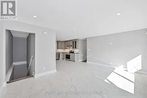 12 Largo Crescent Ottawa ON K2G 3C7