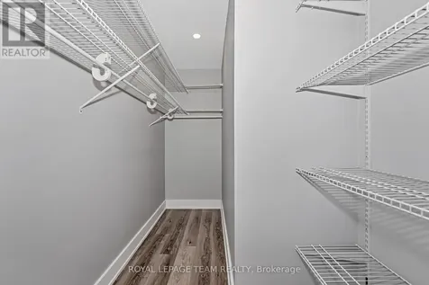 12 Largo Crescent Ottawa ON K2G 3C7