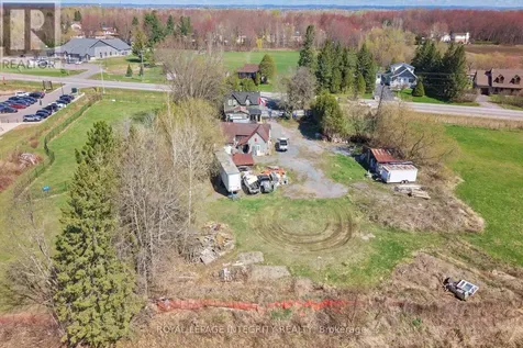 3890 Navan Road Ottawa ON K4B 1H9