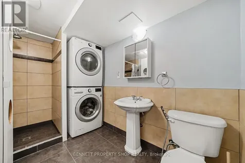 1045 Morrison Drive Ottawa ON K2H 7L2