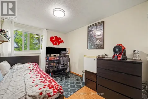 1045 Morrison Drive Ottawa ON K2H 7L2