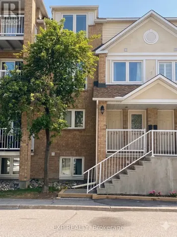 1639 Locksley Lane Ottawa ON K1J 1B6
