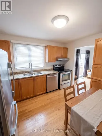 1639 Locksley Lane Ottawa ON K1J 1B6