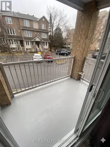 1639 Locksley Lane Ottawa ON K1J 1B6