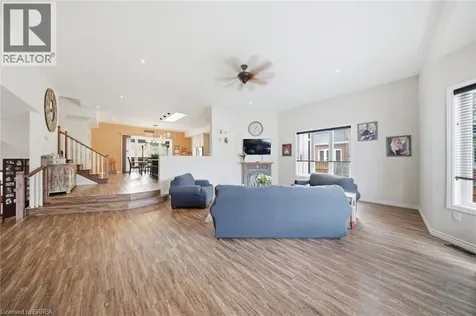 5 Echo Villa Avenue Brantford ON N3S 6X8