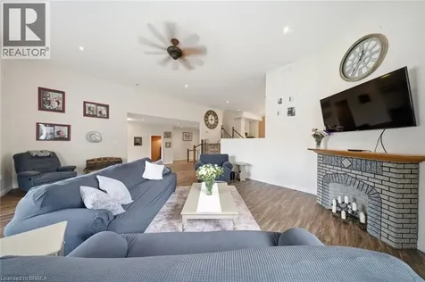 5 Echo Villa Avenue Brantford ON N3S 6X8