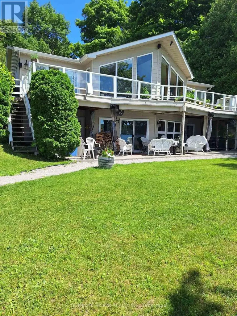 225 Eight Mile Point Road Southeast Oro-medonte ON L3V 0K2