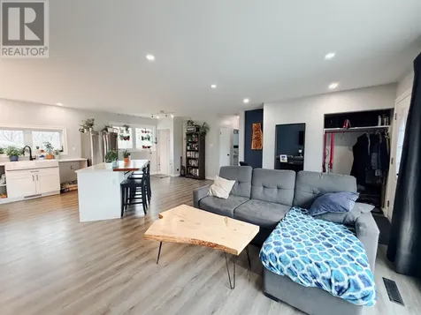 1267 Valley Drive Kenora ON P9N 2W8