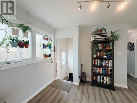 1267 Valley Drive Kenora ON P9N 2W8