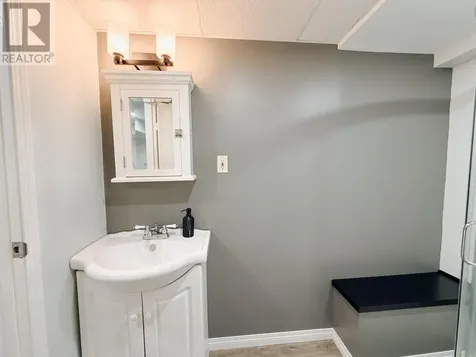 1267 Valley Drive Kenora ON P9N 2W8