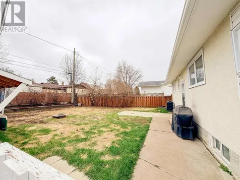 1267 Valley Drive Kenora ON P9N 2W8