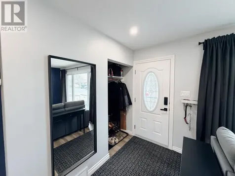 1267 Valley Drive Kenora ON P9N 2W8