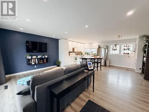 1267 Valley Drive Kenora ON P9N 2W8