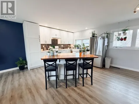 1267 Valley Drive Kenora ON P9N 2W8